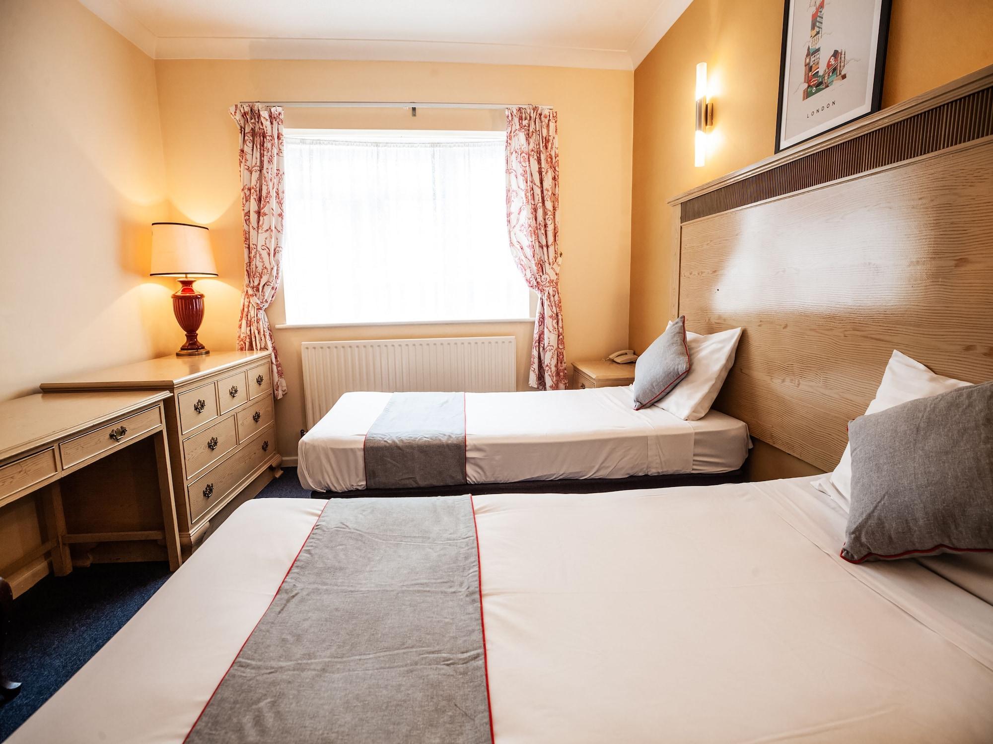 Oyo Osterley Park Hotel Isleworth Buitenkant foto