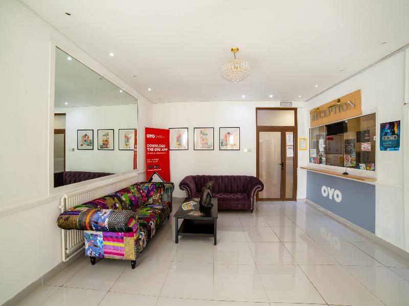 Oyo Osterley Park Hotel Isleworth Buitenkant foto