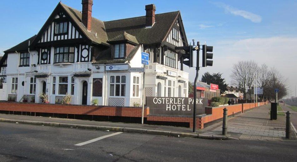Oyo Osterley Park Hotel Isleworth Buitenkant foto